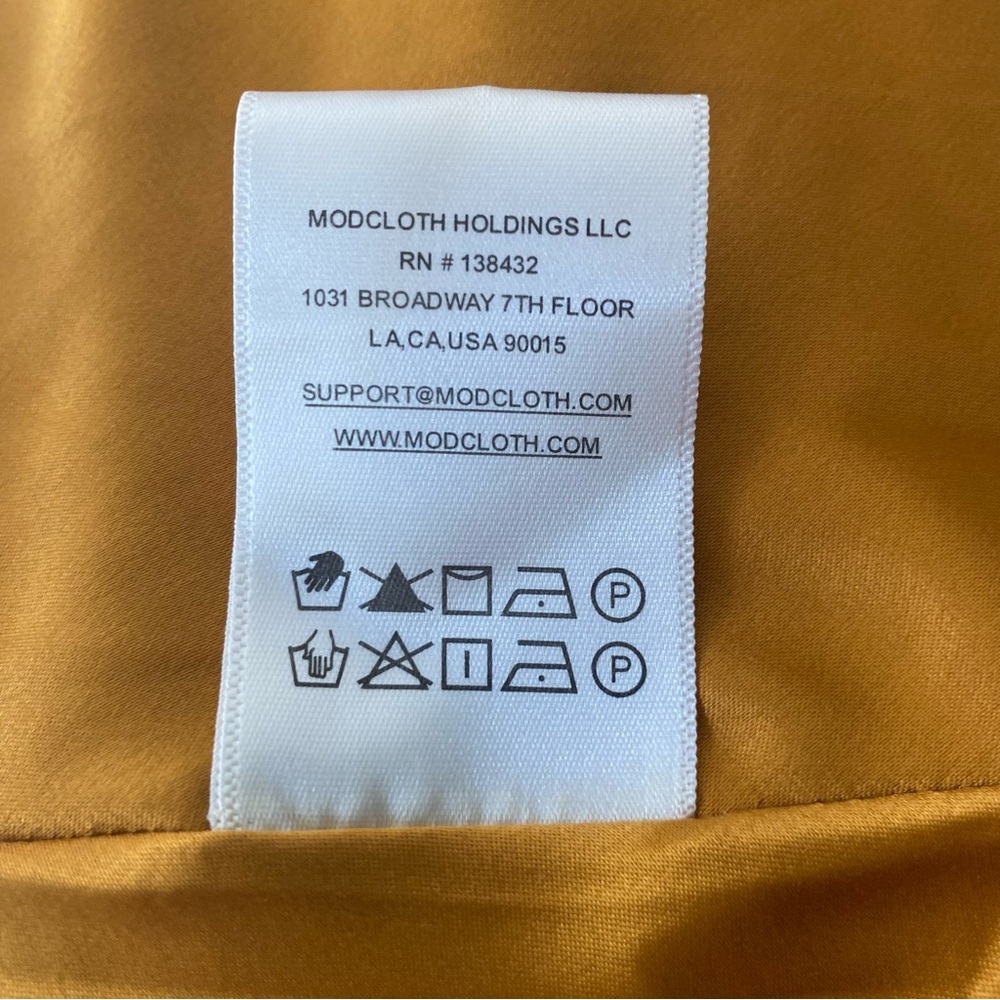 ModCloth Mustard Velvet A-Line Skirt - Picture 7 of 9